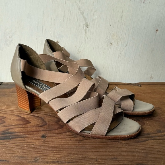 Stuart Weitzman // tan elastic strappy stacked heeled sandals size 8 - Picture 1 of 8